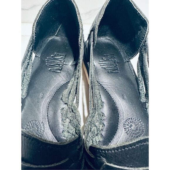 Sandals_&_Flip_Flops